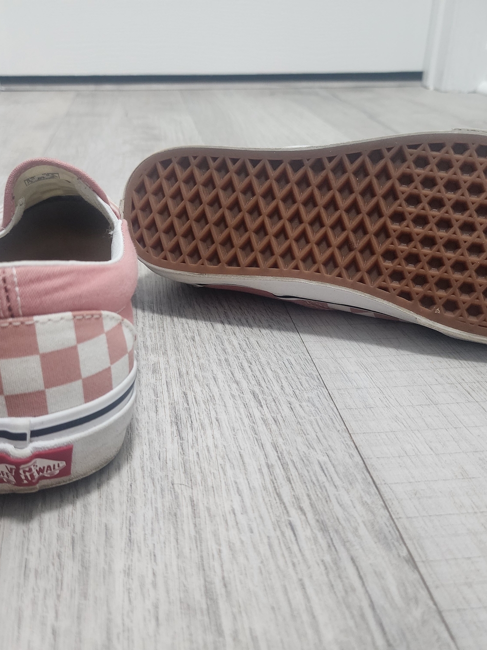 Womens VANS EUC size 9.5